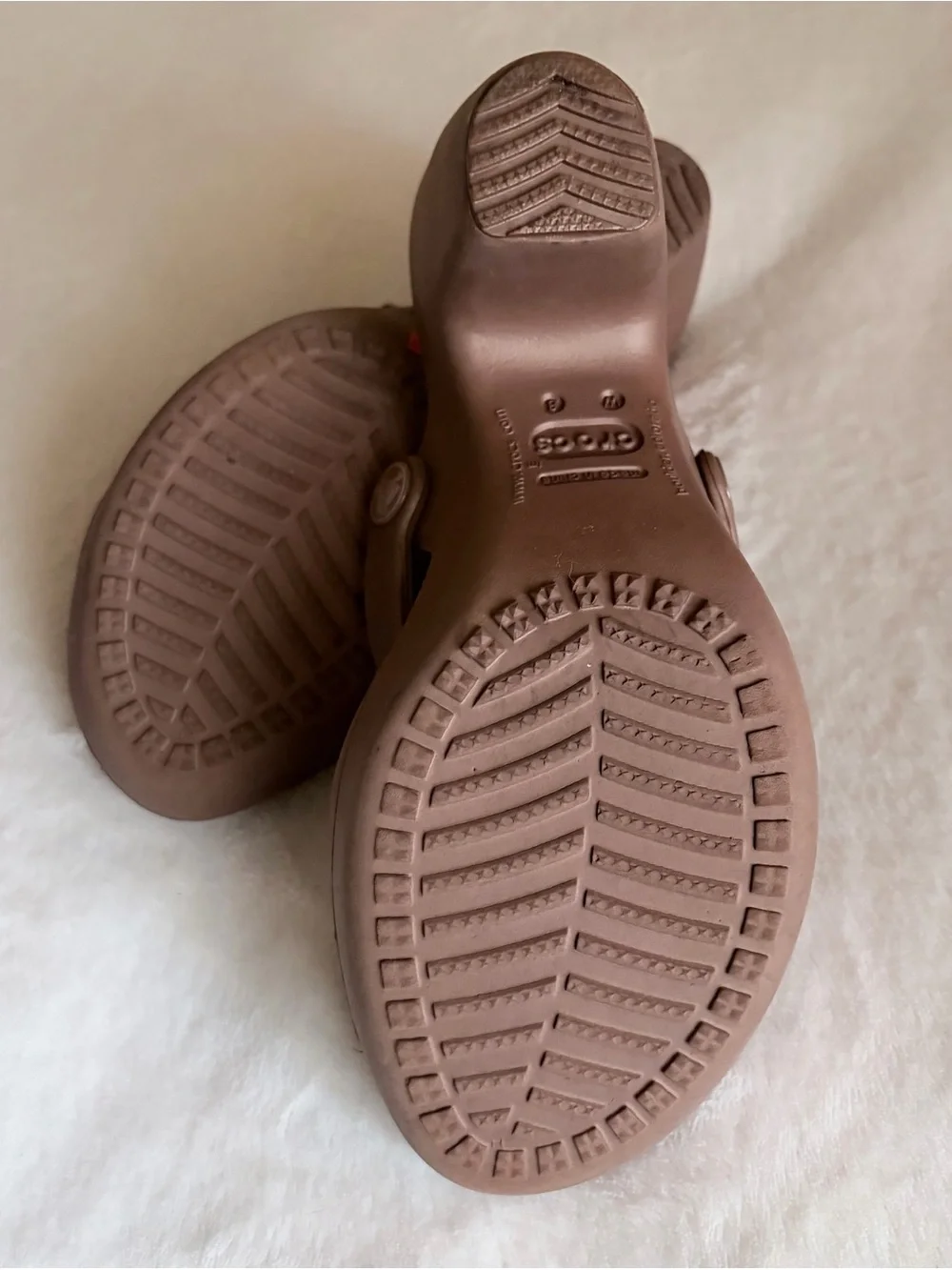 CROCS chunky platform